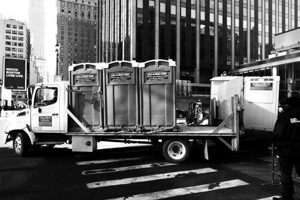 Best Luxury portable toilet rental  in Springfield, KY