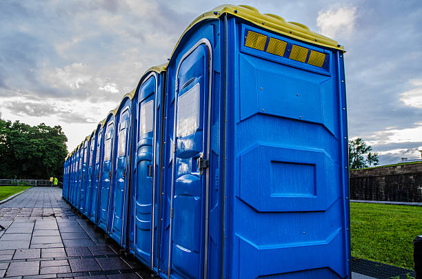 Best Portable restroom trailer rental  in Springfield, KY